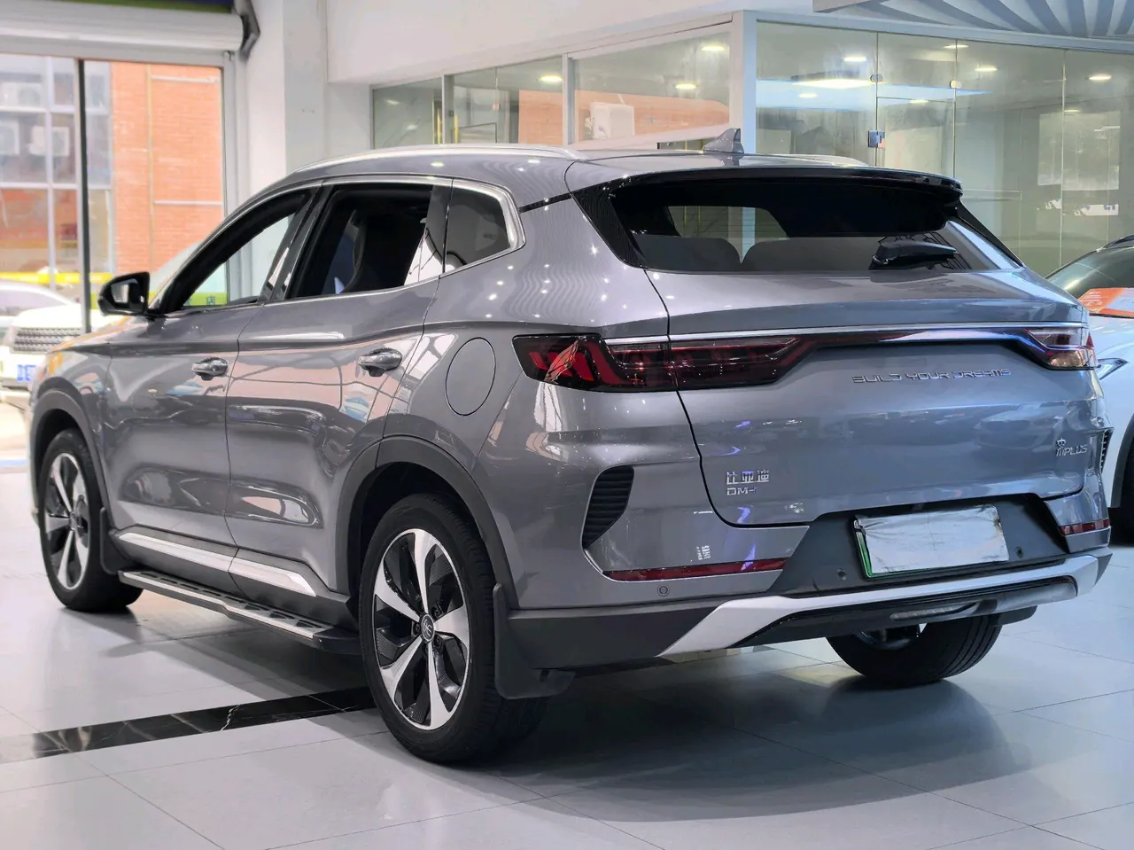 BYD Song PLUS New Energy 2022 Song PLUS DM-i 1.5 Stepless 110KM Flagship PLUS 5G Edition Automatic Gear 14
