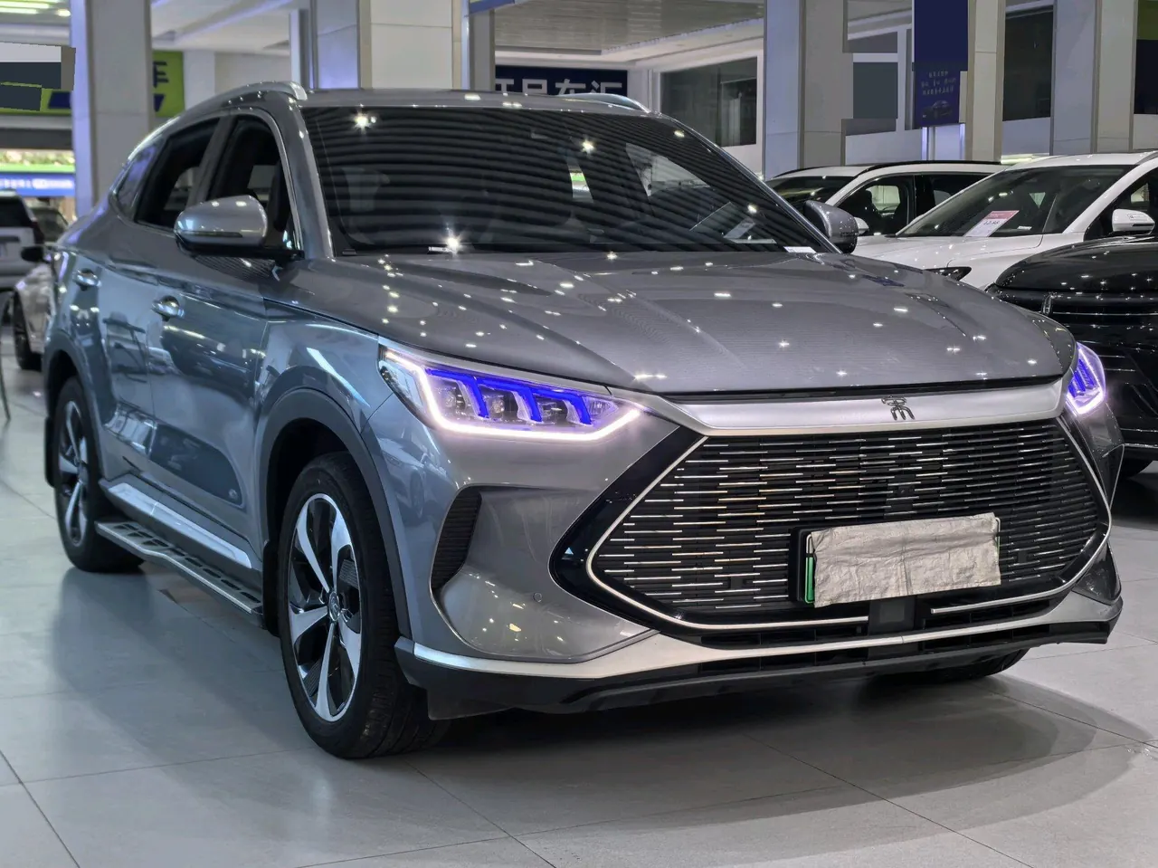 BYD Song PLUS New Energy 2022 Song PLUS DM-i 1.5 Stepless 110KM Flagship PLUS 5G Edition Automatic Gear 3