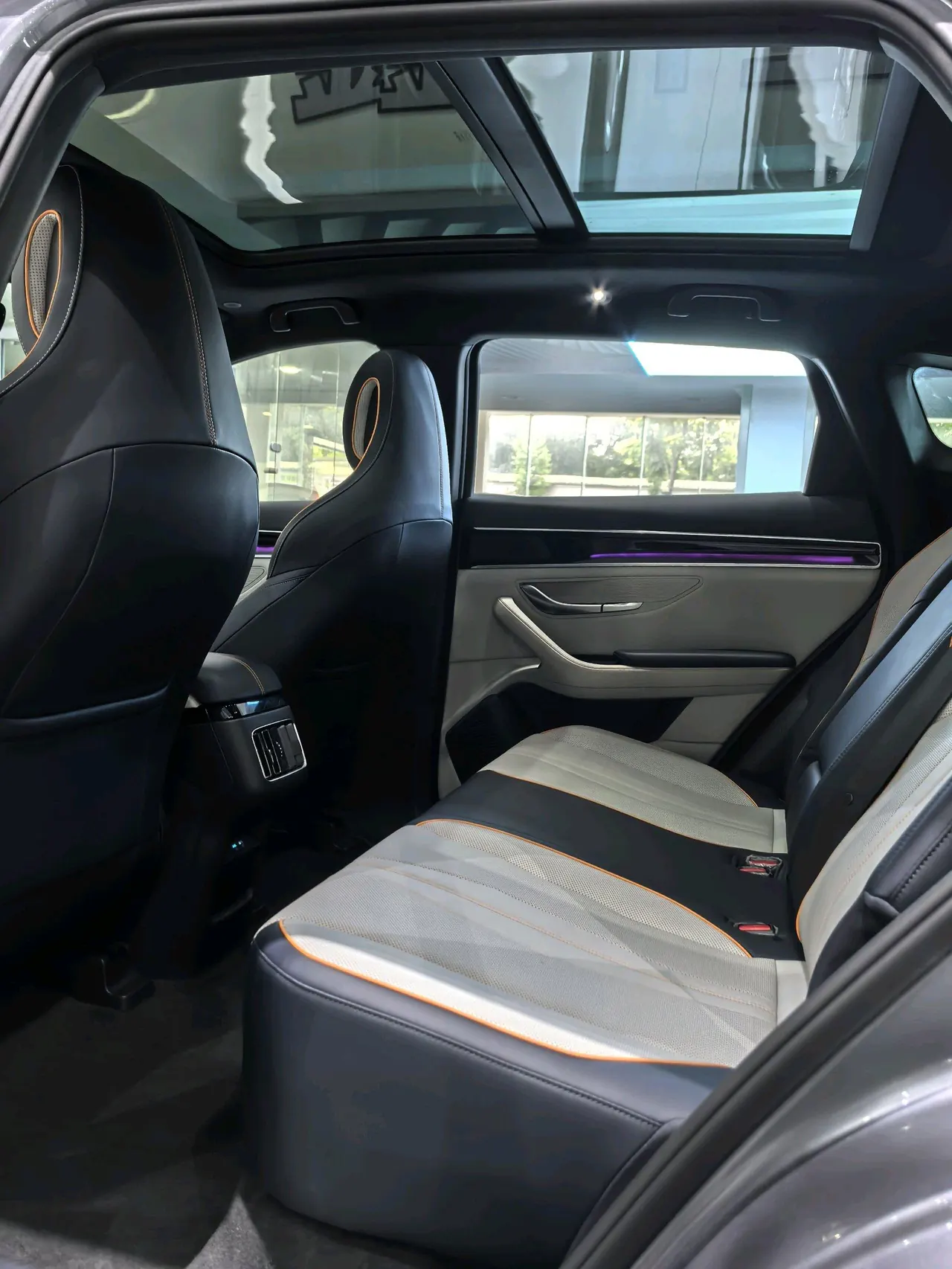 BYD Song PLUS New Energy 2022 Song PLUS DM-i 1.5 Stepless 110KM Flagship PLUS 5G Edition Automatic Gear 5