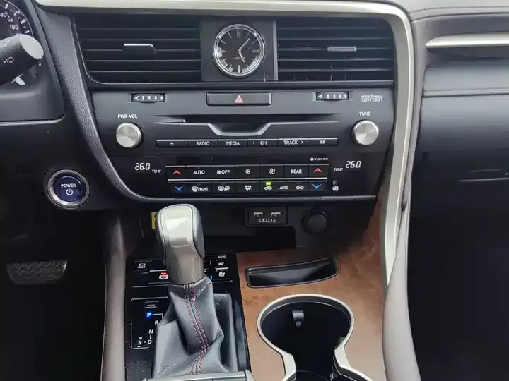 Lexus RX 2021 450hL 4-wheel drive deluxe edition 6 seats 5