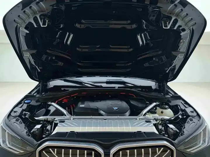 BMW X3 2025 xDrive30L exclusive M sports suit 7