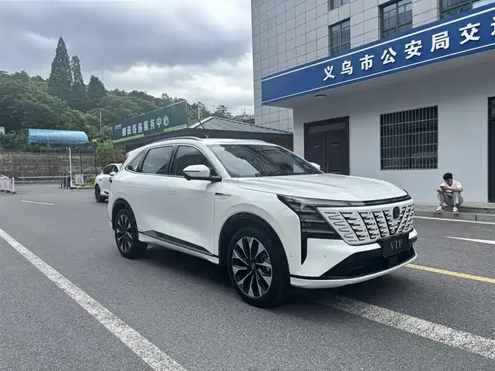 ChangAn CS75PLUS 2025 4th Generation UItra 2.0T New Blue Whale Wisdom 3