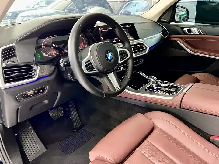 BMW X5 (Imported) 2022 xDrive40i M Sports Suit 7