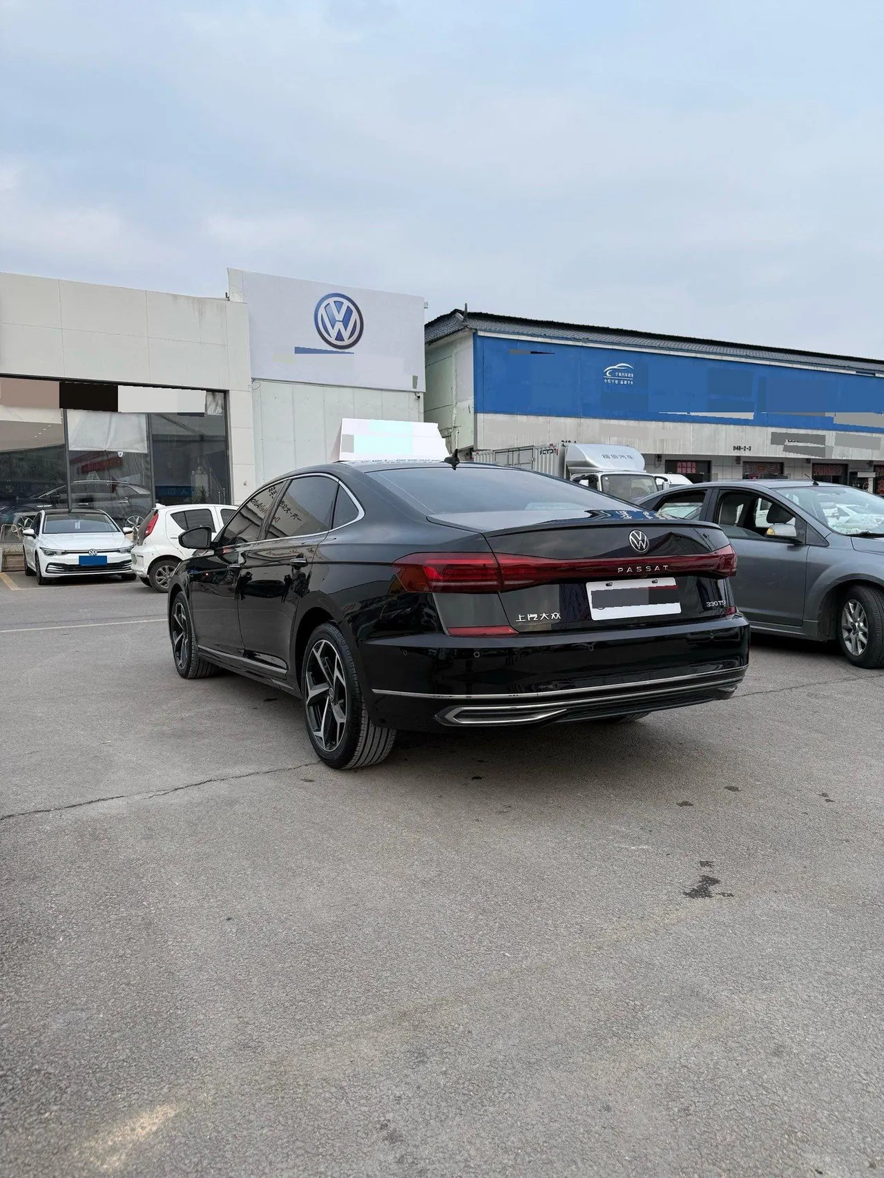 Volkswagen 2023 Passat 2.0TSI 330TSI Star Deluxe Edition Automatic Transmission 11