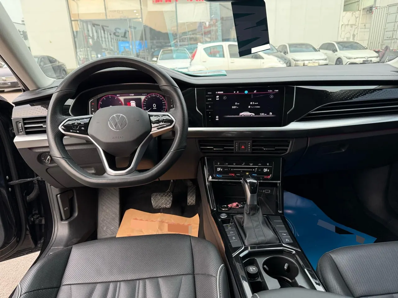 Volkswagen 2023 Passat 2.0TSI 330TSI Star Deluxe Edition Automatic Transmission 5