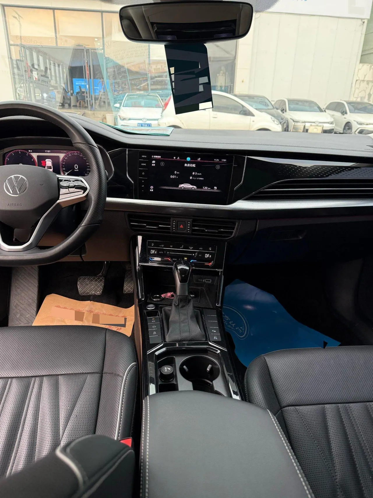 Volkswagen 2023 Passat 2.0TSI 330TSI Star Deluxe Edition Automatic Transmission 6