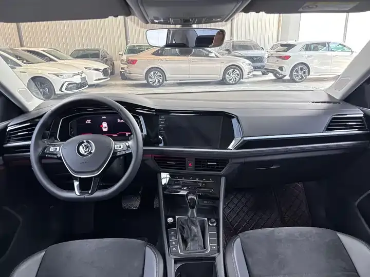 Lavida 2022, 280TSI DSG Excellence Edition 7