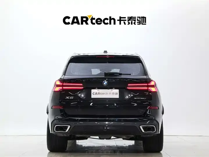 BMW X5 2025 xDrive 30Li exclusive m sports obsidian night suit 6
