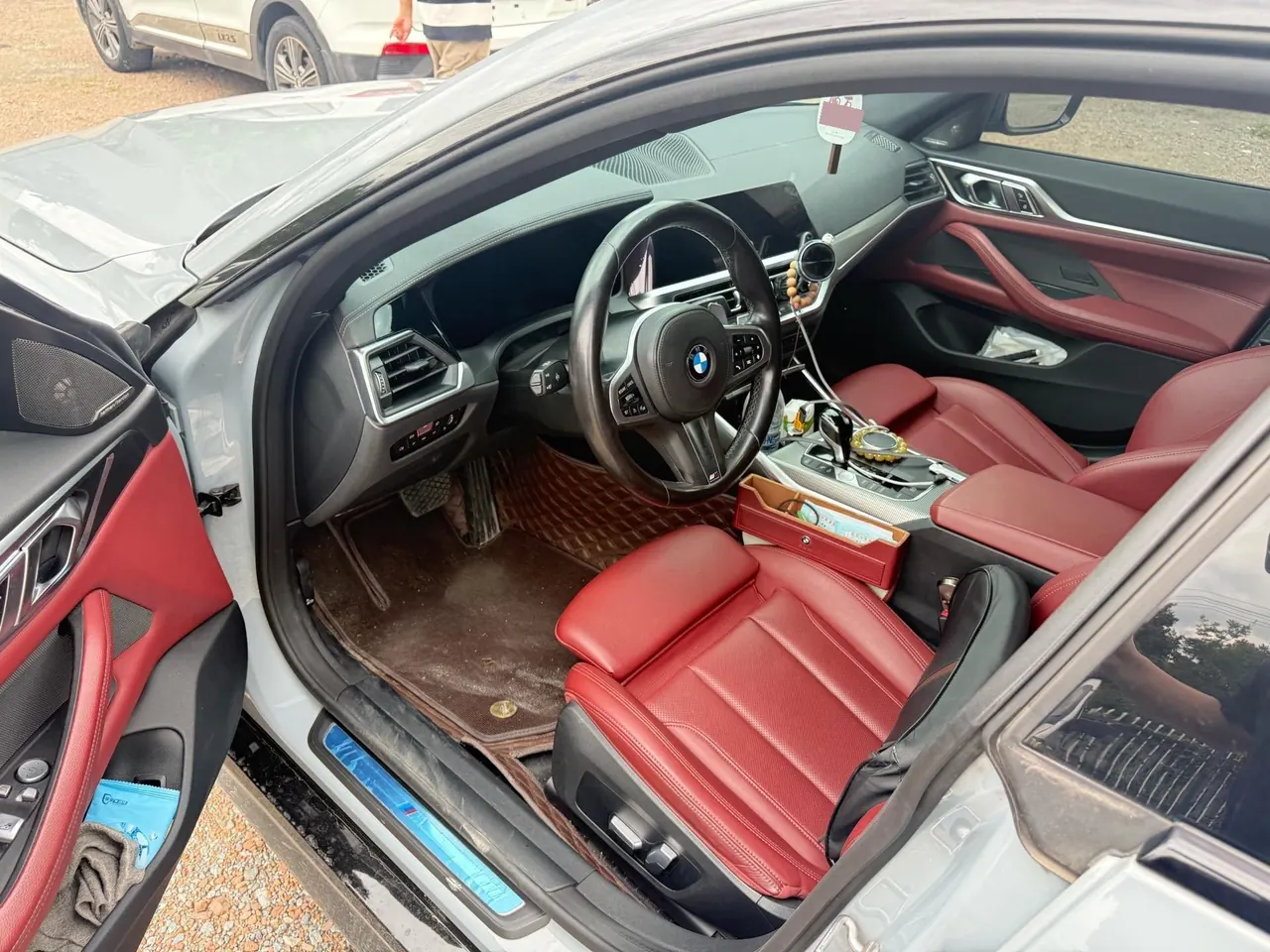 BMW 4 Series (Imported) 2022 425i Four-Door Coupe 2.0T M Sports Obsidian Night Suit Automatic Gear 8
