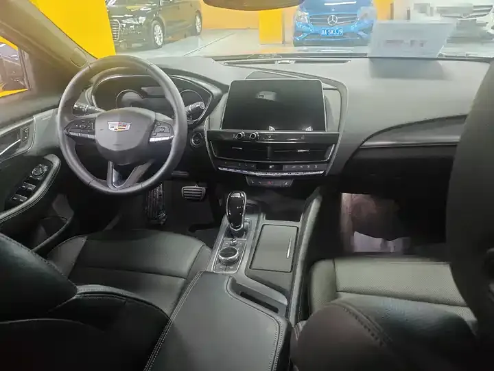 Cadillac CT5 2021 28T Luxury Model 9