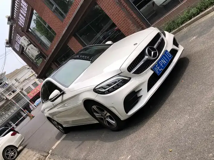 Mercedes Benz Class C 2021 C 260 L Sports Edition 3
