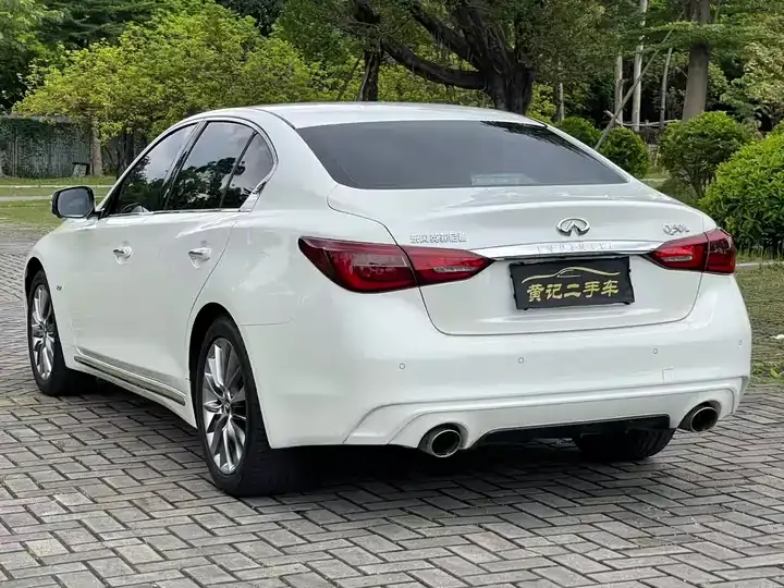 Infiniti Q50L 2018 2.0T Enjoying Edition Country VI 7
