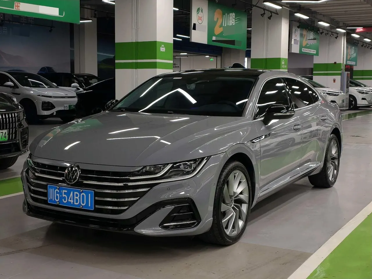 Volkswagen 2023 CC 2.0TSI 380TSI Shining Edition Automatic Gear - View 1