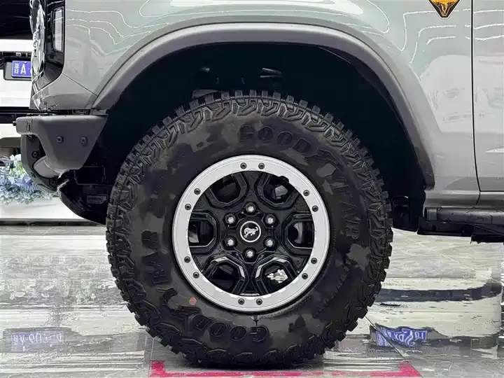 Ford Bronco 2024 2.3T Wildland 4