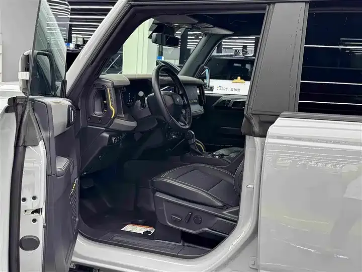 Ford Bronco 2024 2.3T Wildland 6