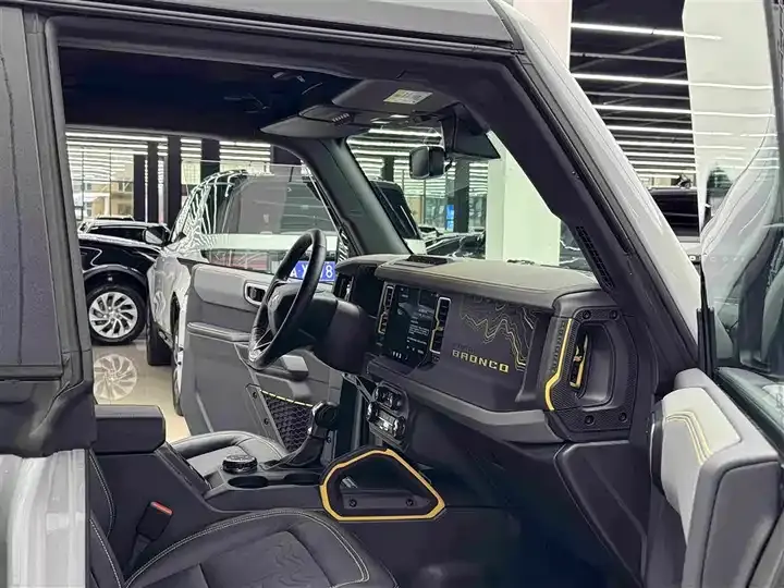 Ford Bronco 2024 2.3T Wildland 8
