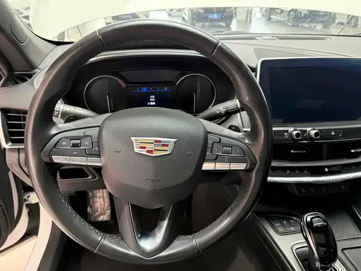 Cadillac CT5 2021 28T Luxury Model 9
