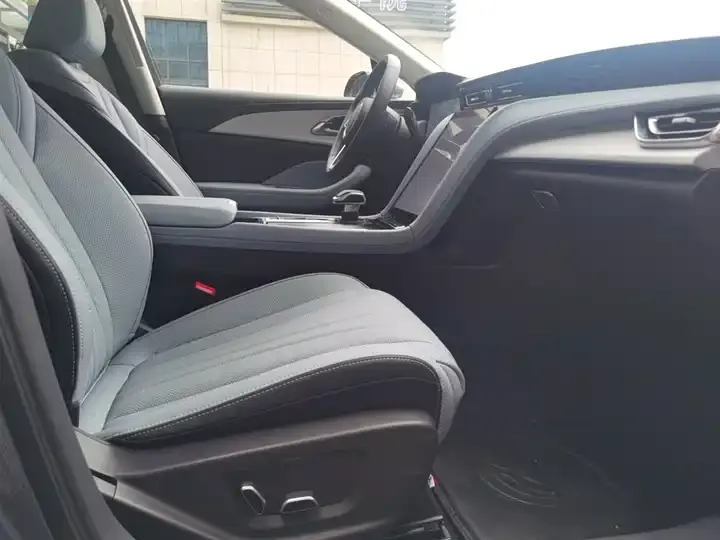 HongQi H5 PHEV 2025 170 Super Mixed Edition 10