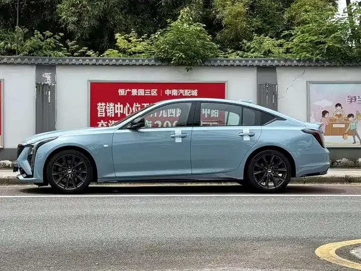 Cadillac CT5 2025 28T Track Performance Edition Ultimate Track Optional Package 3