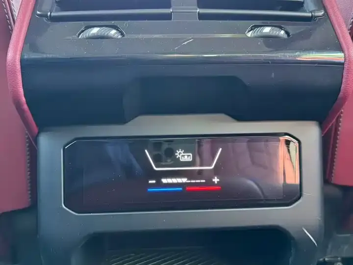 BMW i5 2025 eDrive 35L M Sport Set 10