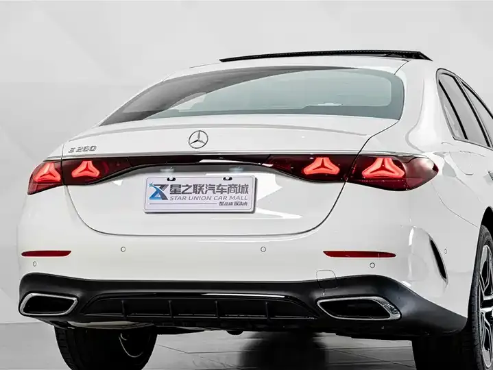 Mercedes Benz E-Class (Imported) 2026 E -260 Sports Edition 7