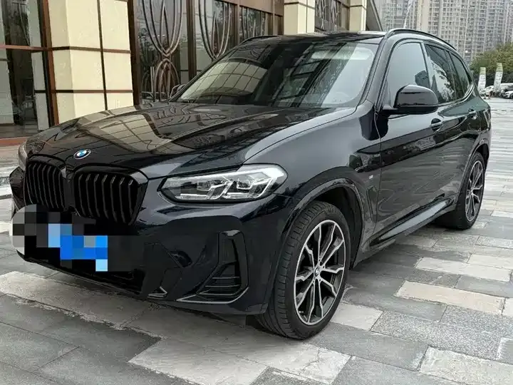 BMW X3 2022 xDrive30i Leading M Obsidian Night Suit - View 1
