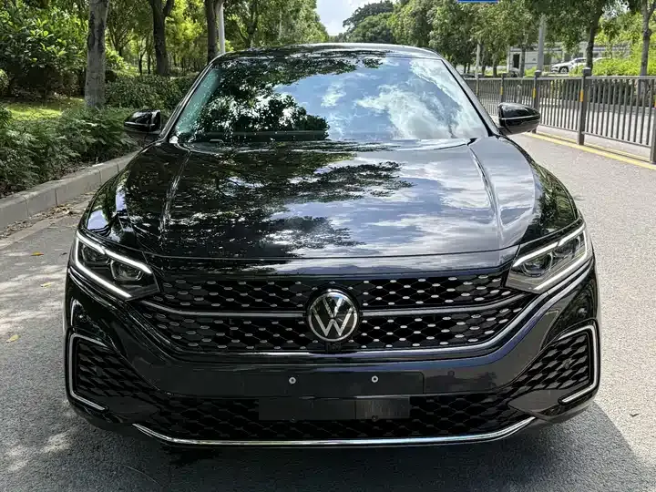Passat 2024 380TSI Star Deluxe Edition 2