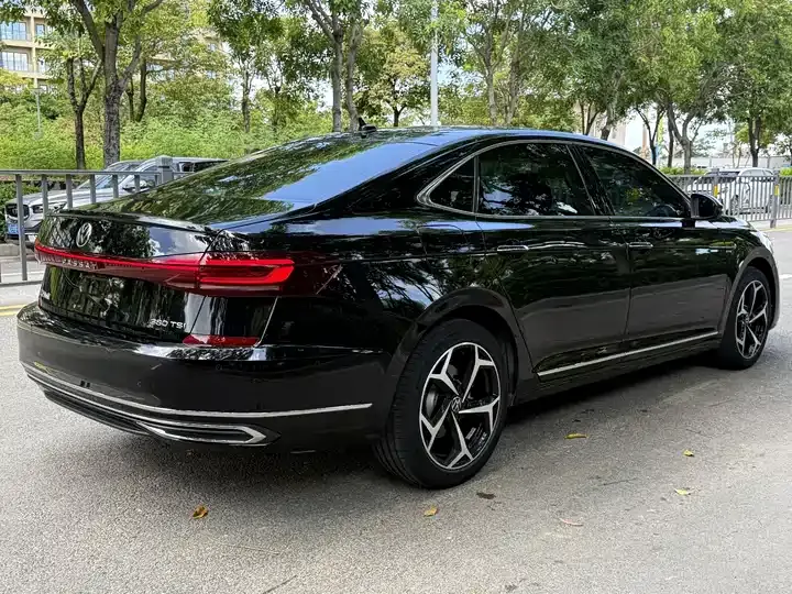 Passat 2024 380TSI Star Deluxe Edition 4