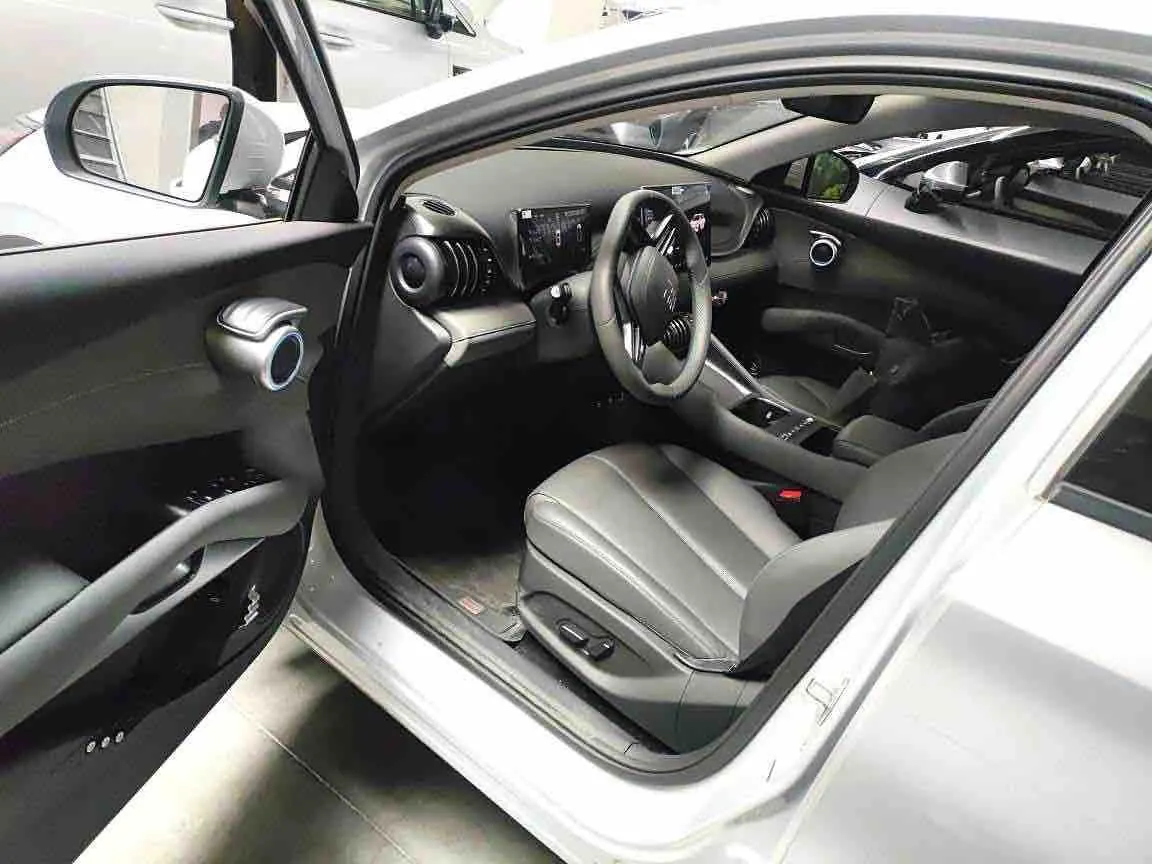 BYD Yuan PLUS 2025 Yuan PLUS Smart Driving Edition 510KM Exceed Automatic Gear 4