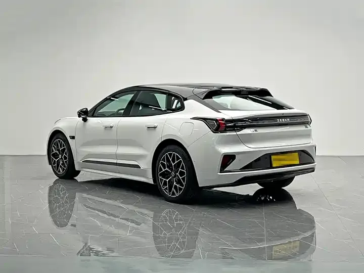 Zeekr 001 2024 WE Edition 100kWh Rear-Wheel Drive 4