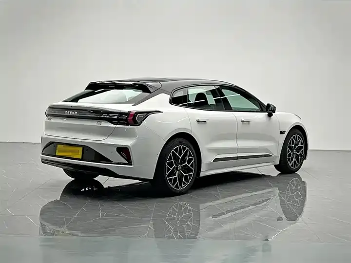 Zeekr 001 2024 WE Edition 100kWh Rear-Wheel Drive 6