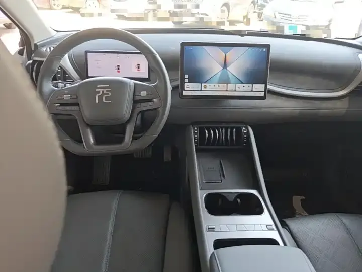 Yuan PLUS 2025 Smart Driving Edition 430KM Exceed 6