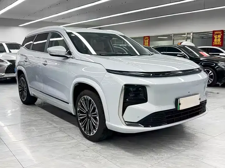 Jetour ShanHai L9 2025 1.5TD 2DHT Ultimate Edition 6 3