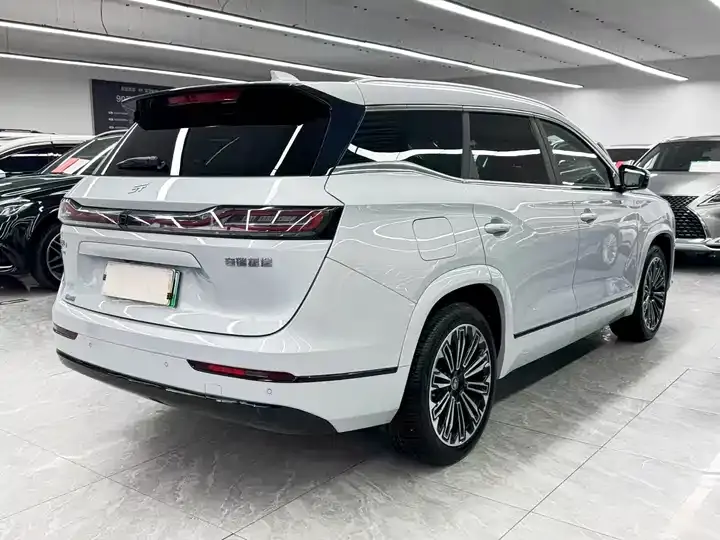 Jetour ShanHai L9 2025 1.5TD 2DHT Ultimate Edition 6 4