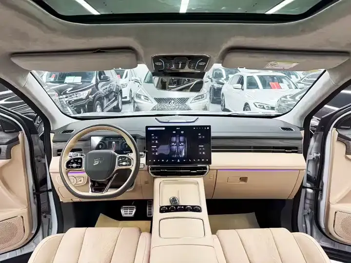 Jetour ShanHai L9 2025 1.5TD 2DHT Ultimate Edition 6 9