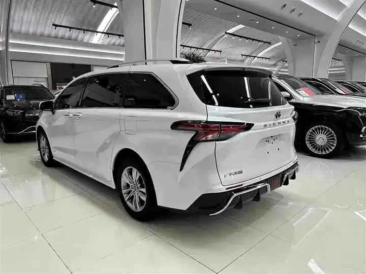 Sana SIENNA 2024 2.5L Hybrid Comfort Edition 9