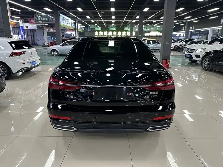 Audi A6L 2022 45 TFSI Selected Dynamic Type 5
