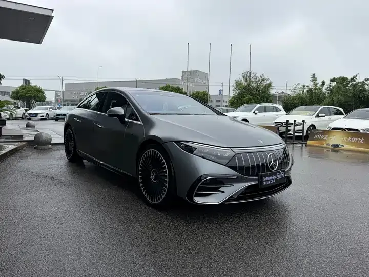 Mercedes Benz EQS AMG 2022 AMG EQS 53 4MATIC 3