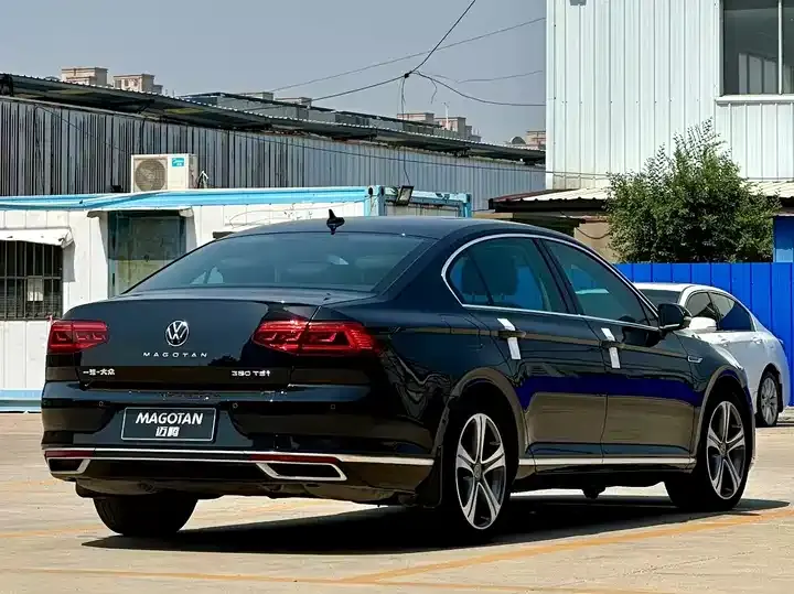 Magotan 2020 380TSI DSG Luxury Model 7