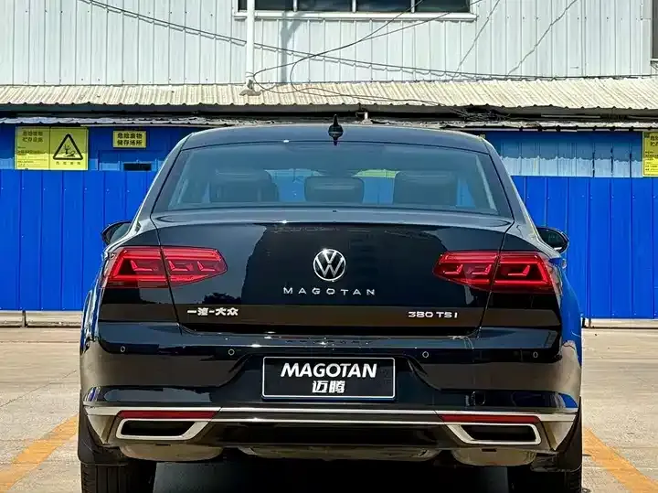 Magotan 2020 380TSI DSG Luxury Model 8