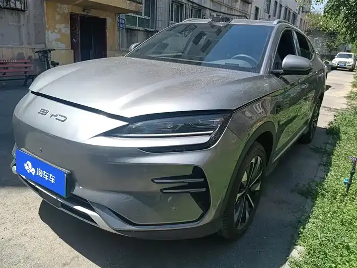Song PLUS New Energy 2025 EV Smart Driving Edition 520km Luxury Model - View 1