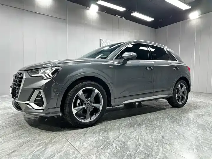 Audi Q3 2022 35 TFSI Fashion Dynamic 9