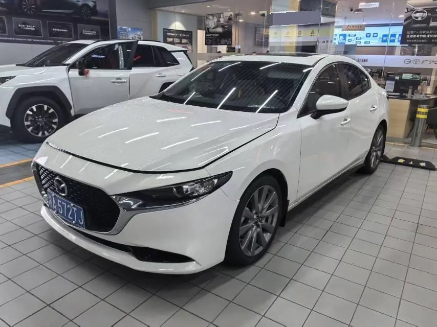 Mazda 3 Oncorsela 2020 Mazda 3 Oncorsela-sedan 2.0 elegant automatic gear - View 1