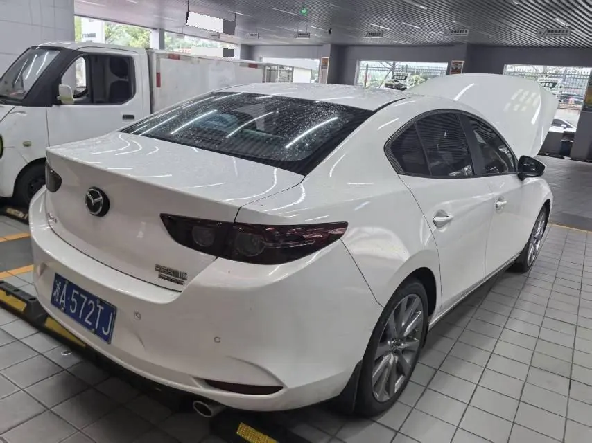 Mazda 3 Oncorsela 2020 Mazda 3 Oncorsela-sedan 2.0 elegant automatic gear 2