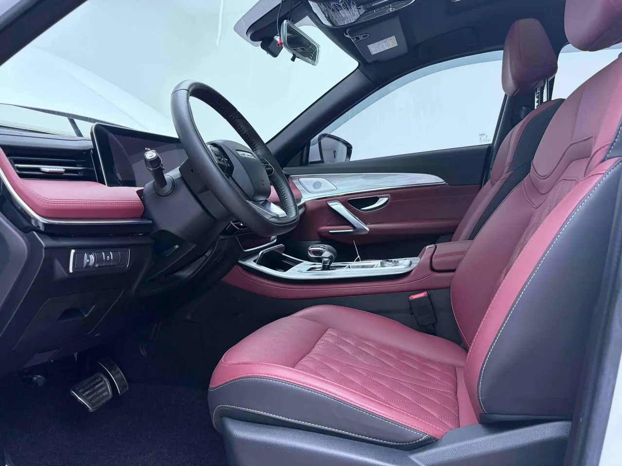 Jetour 2023 X70 PLUS 1.5T Brave PLUS7 Automatic Gear 7