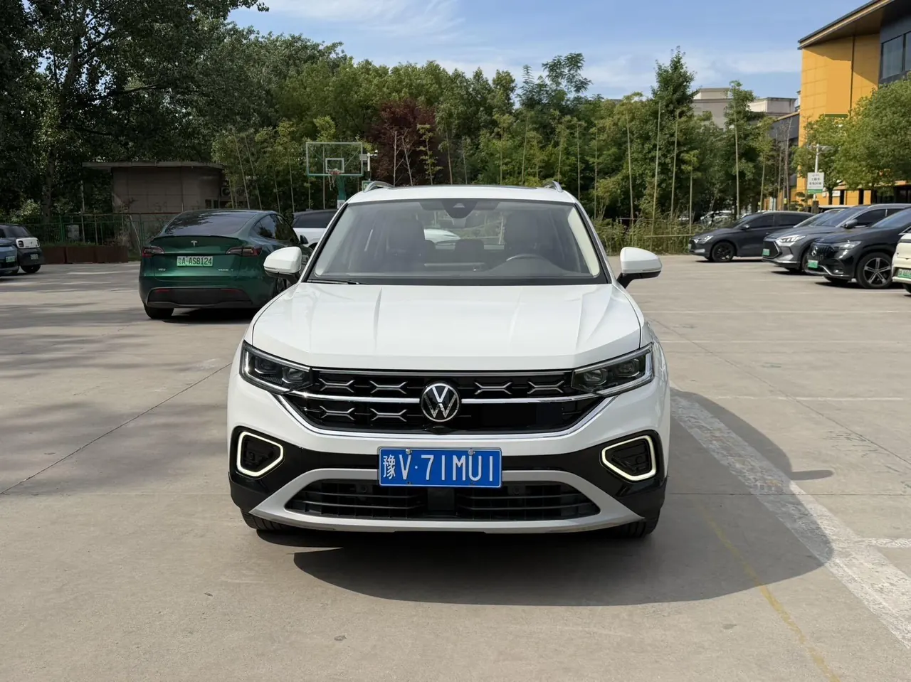 Open image lightbox: Volkswagen 2023 Tanyue 1.4TSI 280TSI Two-Drive Luxury Plus Advanced Edition Automatic Gear