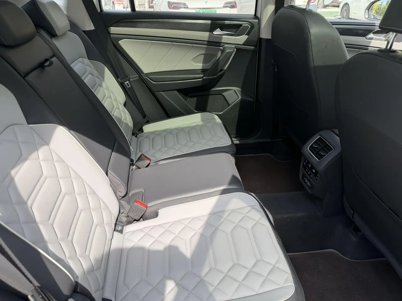Volkswagen 2023 Tanyue 1.4TSI 280TSI Two-Drive Luxury Plus Advanced Edition Automatic Gear 12