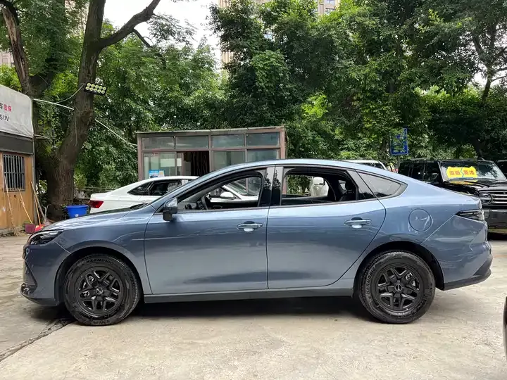 Seal 05 DM-i 2026 DM-i 128KM luxury model 6