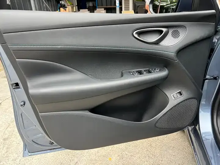 Seal 05 DM-i 2026 DM-i 128KM luxury model 7