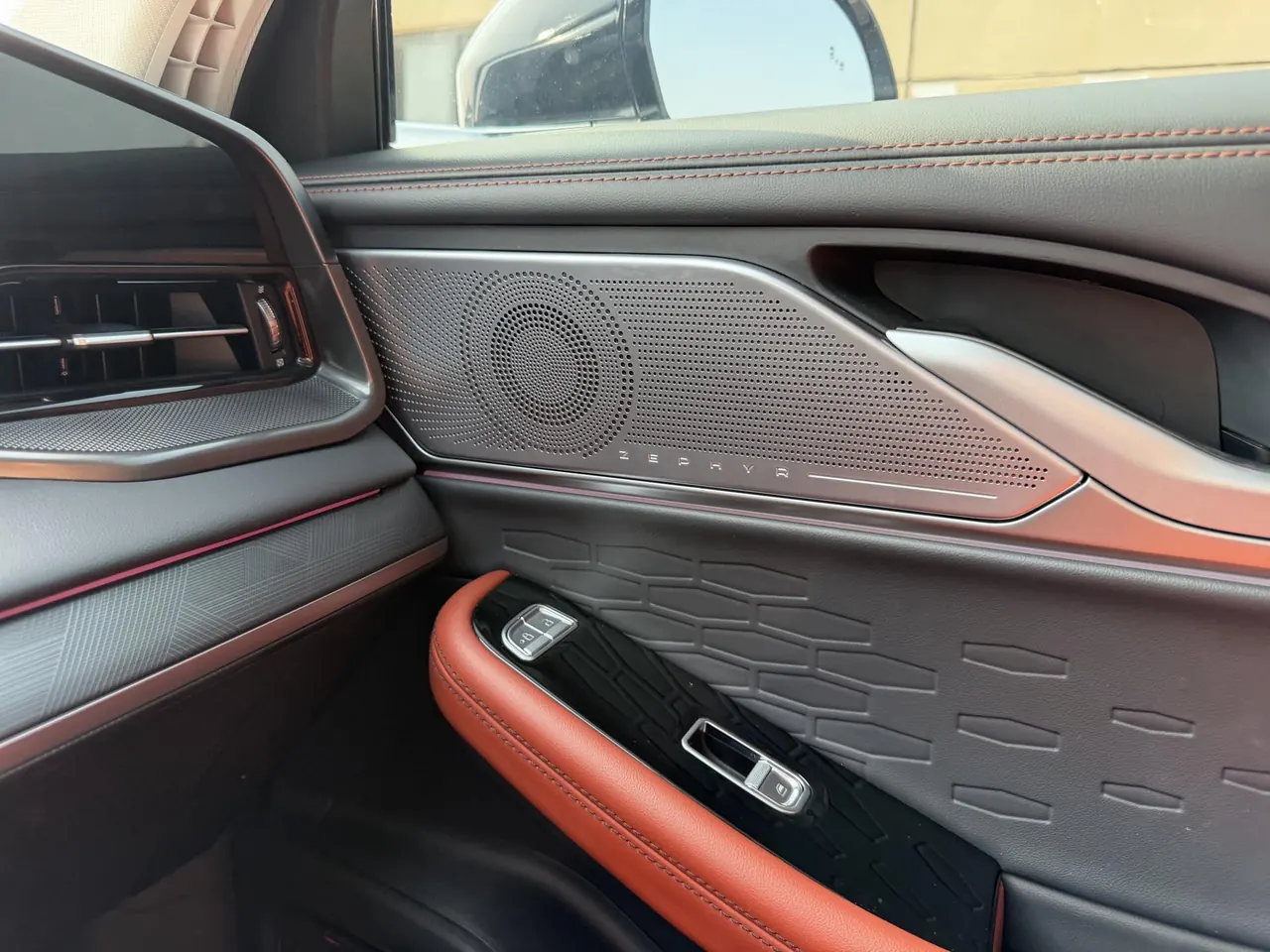 Lincoln 2022 Lincoln Z 2.0T I Cool Premium Edition Automatic Gear 16